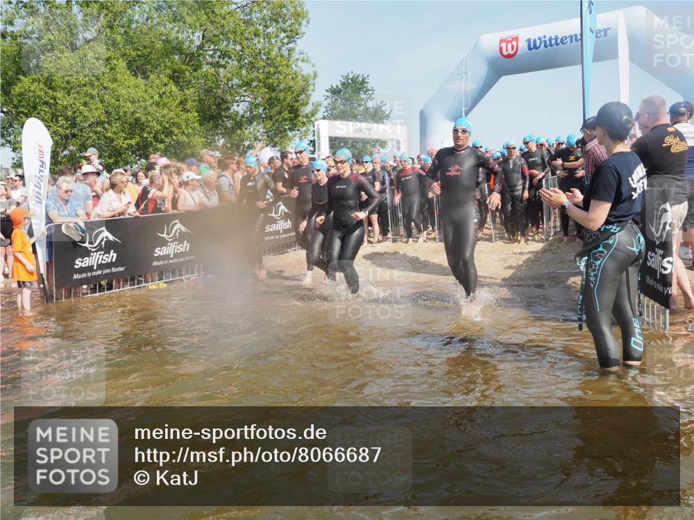 22.06.2025 - Viking Triathlon KatJ http://msf.ph/oto/8066687 22.06.2025 10:07:28 Schwimmen 155, 213, 235, 256, 267, 273, 317, 333, 342, 343, 353, 421, 425, 531 meine-sportfotos.de