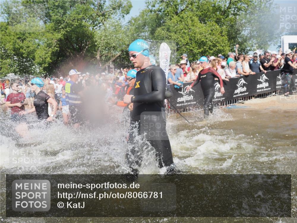 22.06.2025 - Viking Triathlon KatJ http://msf.ph/oto/8066781 22.06.2025 10:07:36 Schwimmen 23, 121, 143, 213, 235, 270, 285, 317, 342, 353, 363, 436, 476, 484, 547, 615, 621 meine-sportfotos.de