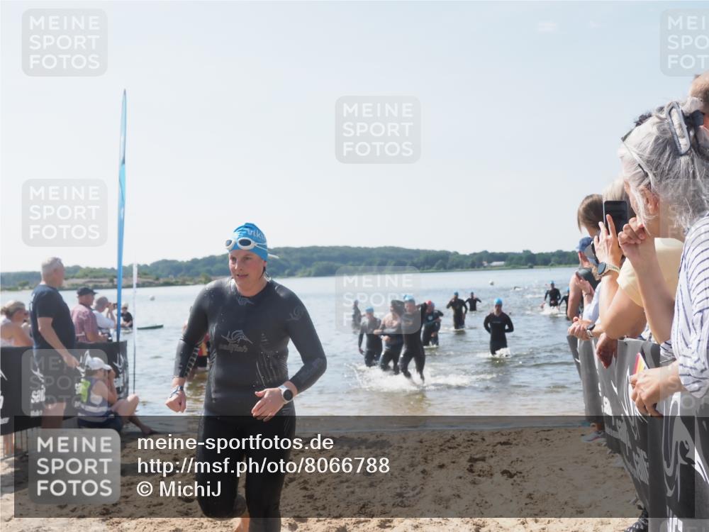 22.06.2025 - Viking Triathlon MichiJ http://msf.ph/oto/8066788 22.06.2025 10:35:22 Schwimmen 107, 139, 204, 296, 320, 365, 395, 482, 508, 632 meine-sportfotos.de