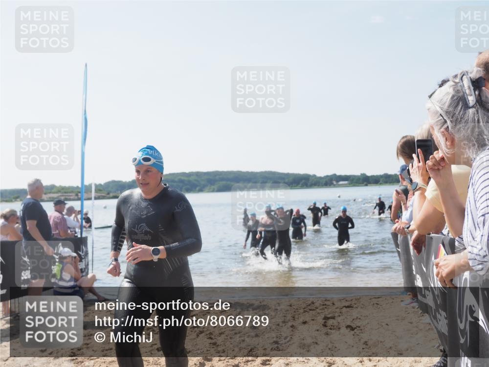 22.06.2025 - Viking Triathlon MichiJ http://msf.ph/oto/8066789 22.06.2025 10:35:22 Schwimmen 107, 139, 204, 296, 320, 365, 395, 482, 508, 632 meine-sportfotos.de