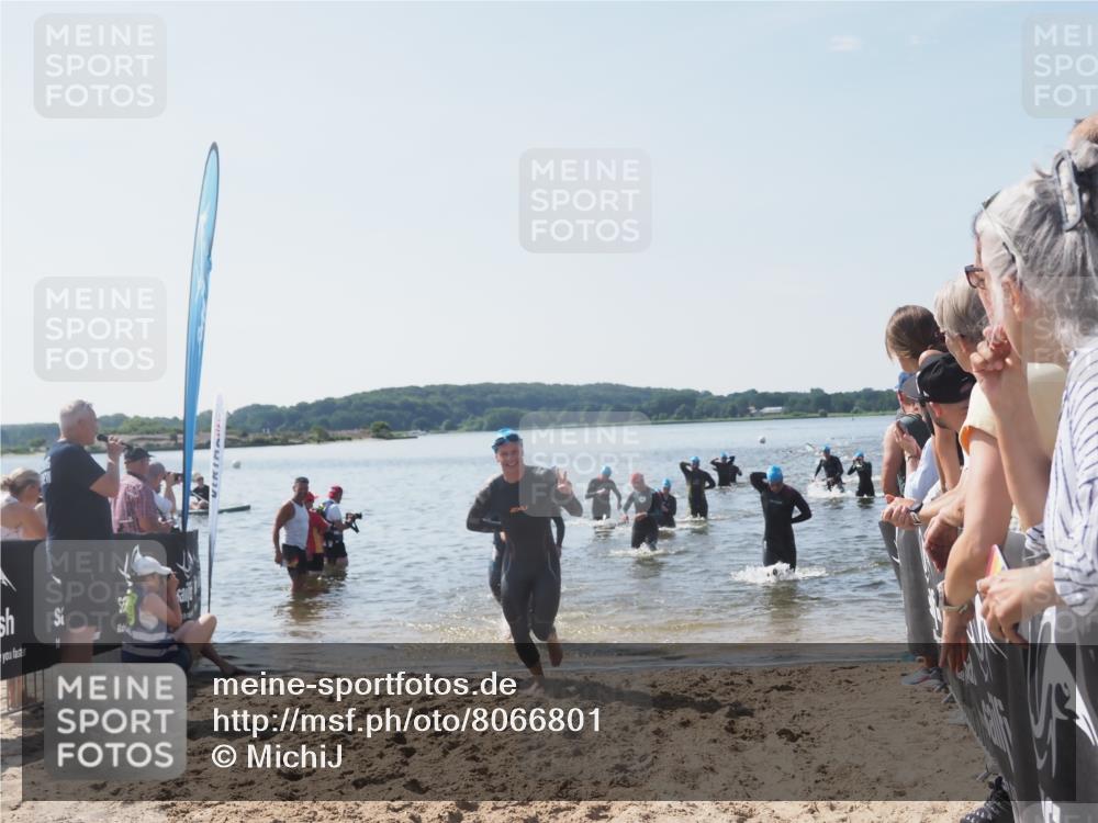 22.06.2025 - Viking Triathlon MichiJ http://msf.ph/oto/8066801 22.06.2025 10:35:24 Schwimmen 107, 127, 204, 296, 320, 365, 395, 482, 508, 632 meine-sportfotos.de