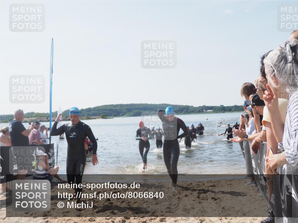 22.06.2025 - Viking Triathlon MichiJ http://msf.ph/oto/8066840 22.06.2025 10:35:29 Schwimmen 20, 62, 107, 127, 134, 154, 204, 320, 395, 415, 482, 508, 602, 632 meine-sportfotos.de