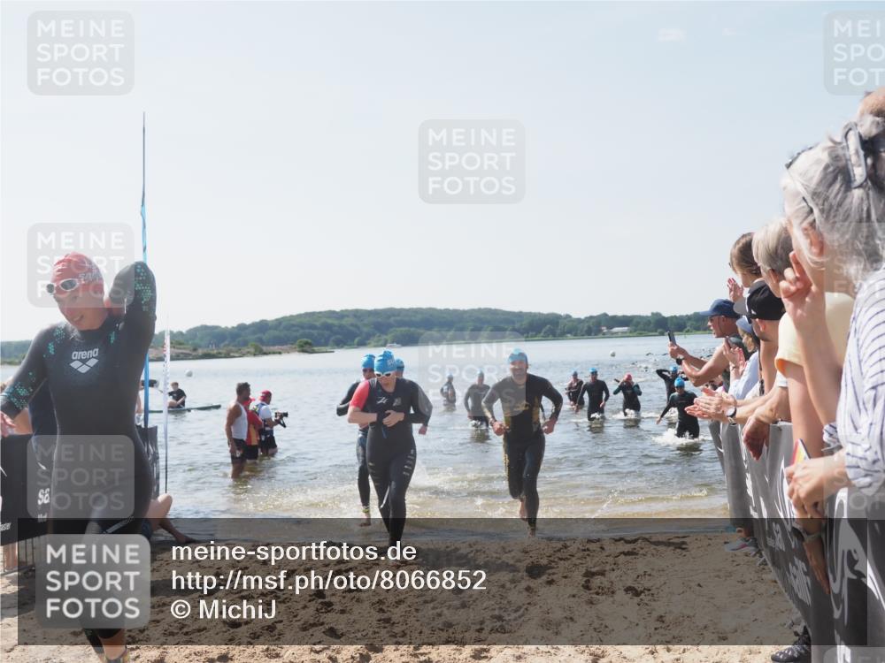 22.06.2025 - Viking Triathlon MichiJ http://msf.ph/oto/8066852 22.06.2025 10:35:34 Schwimmen 20, 47, 62, 107, 127, 134, 154, 320, 395, 415, 482, 602 meine-sportfotos.de