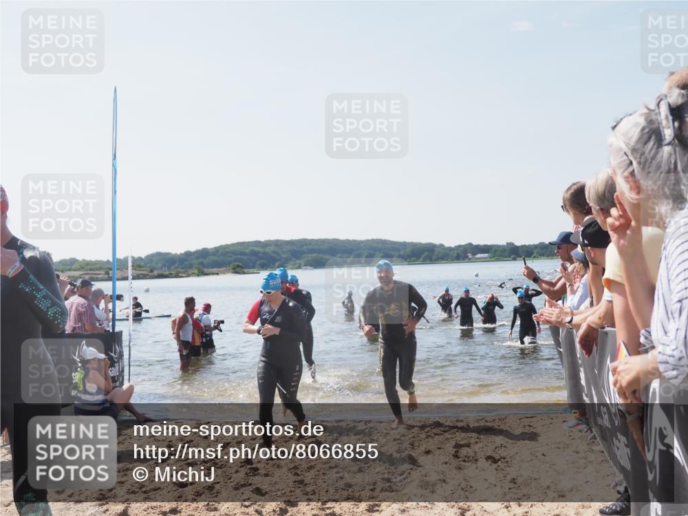 22.06.2025 - Viking Triathlon MichiJ http://msf.ph/oto/8066855 22.06.2025 10:35:35 Schwimmen 20, 47, 62, 107, 127, 134, 154, 320, 395, 415, 482, 602 meine-sportfotos.de