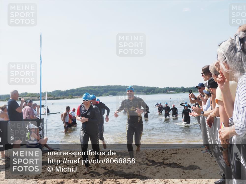 22.06.2025 - Viking Triathlon MichiJ http://msf.ph/oto/8066858 22.06.2025 10:35:35 Schwimmen 20, 47, 62, 107, 127, 134, 154, 320, 395, 415, 482, 602 meine-sportfotos.de