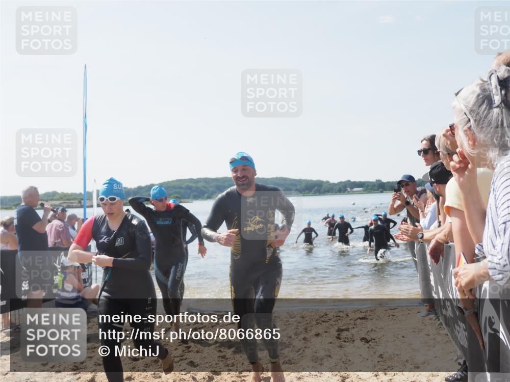 22.06.2025 - Viking Triathlon MichiJ http://msf.ph/oto/8066865 22.06.2025 10:35:36 Schwimmen 20, 47, 62, 107, 127, 134, 154, 320, 395, 415, 482, 602 meine-sportfotos.de
