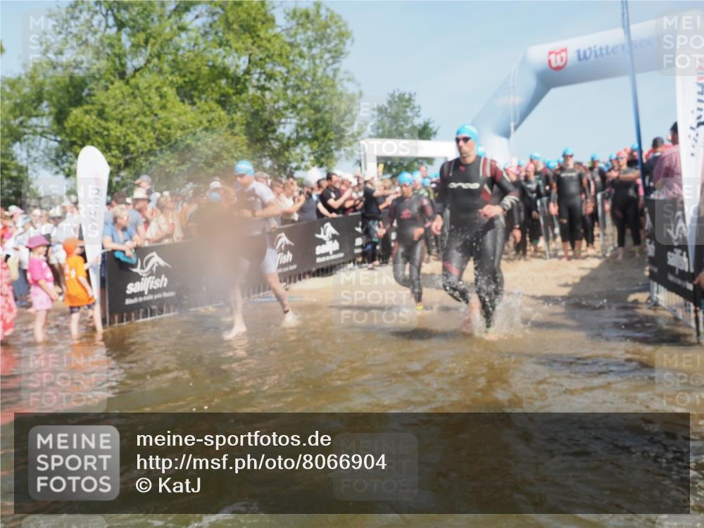 22.06.2025 - Viking Triathlon KatJ http://msf.ph/oto/8066904 22.06.2025 10:07:48 Schwimmen 16, 76, 95, 102, 143, 263, 292, 363, 372, 436, 453, 477, 503, 547, 621, 624, 650 meine-sportfotos.de