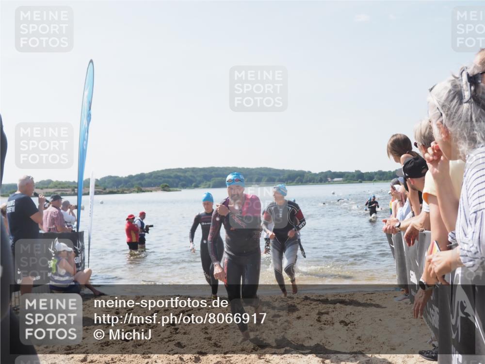 22.06.2025 - Viking Triathlon MichiJ http://msf.ph/oto/8066917 22.06.2025 10:35:48 Schwimmen 20, 47, 62, 154, 265, 552 meine-sportfotos.de