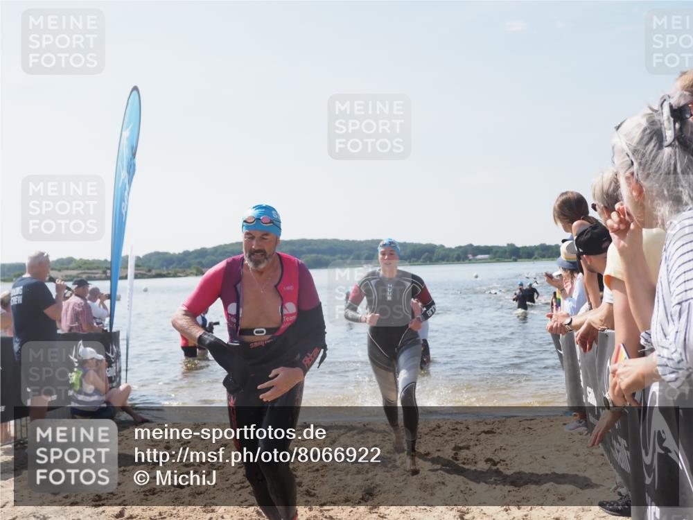 22.06.2025 - Viking Triathlon MichiJ http://msf.ph/oto/8066922 22.06.2025 10:35:49 Schwimmen 20, 47, 62, 154, 265, 552 meine-sportfotos.de