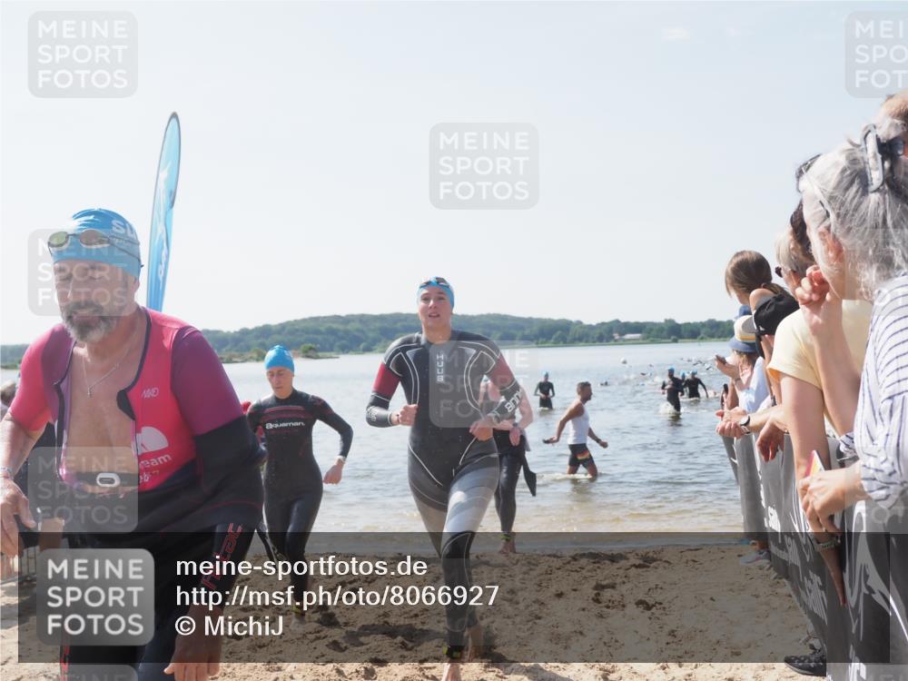 22.06.2025 - Viking Triathlon MichiJ http://msf.ph/oto/8066927 22.06.2025 10:35:49 Schwimmen 20, 47, 62, 154, 265, 552 meine-sportfotos.de