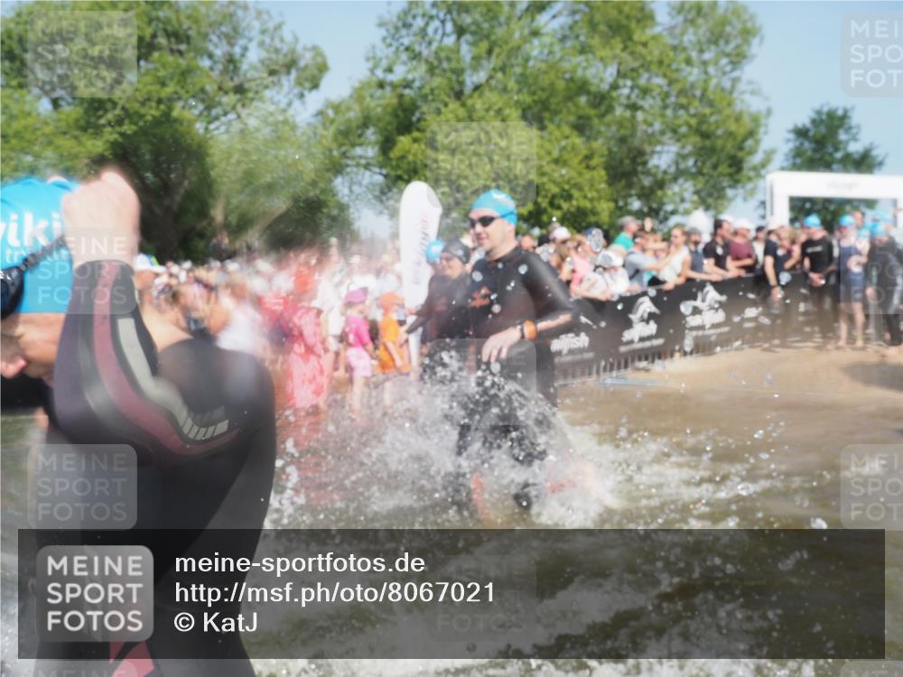 22.06.2025 - Viking Triathlon KatJ http://msf.ph/oto/8067021 22.06.2025 10:08:10 Schwimmen 51, 106, 116, 206, 225, 268, 378, 403, 406, 410, 422, 466, 480, 543, 638 meine-sportfotos.de