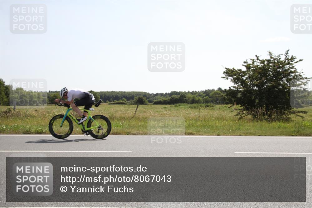 22.06.2025 - Viking Triathlon Yannick Fuchs http://msf.ph/oto/8067043 22.06.2025 11:03:58 Radfahren 59, 386 meine-sportfotos.de