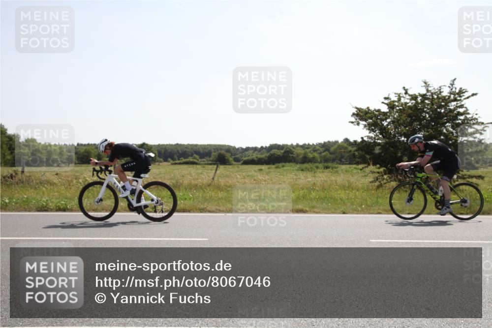 22.06.2025 - Viking Triathlon Yannick Fuchs http://msf.ph/oto/8067046 22.06.2025 11:04:09 Radfahren 180, 211, 601 meine-sportfotos.de