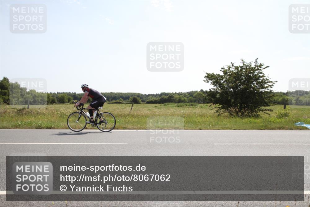 22.06.2025 - Viking Triathlon Yannick Fuchs http://msf.ph/oto/8067062 22.06.2025 11:05:24 Radfahren 79, 191, 455 meine-sportfotos.de