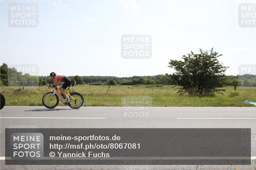 22.06.2025 - Viking Triathlon Yannick Fuchs http://msf.ph/oto/8067081 22.06.2025 11:06:14 Radfahren 44, 171, 281, 487, 644 meine-sportfotos.de