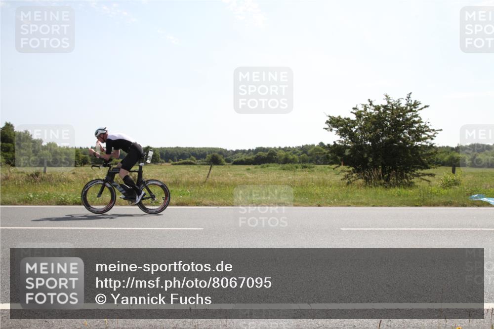 22.06.2025 - Viking Triathlon Yannick Fuchs http://msf.ph/oto/8067095 22.06.2025 11:06:34 Radfahren 361, 419, 427 meine-sportfotos.de