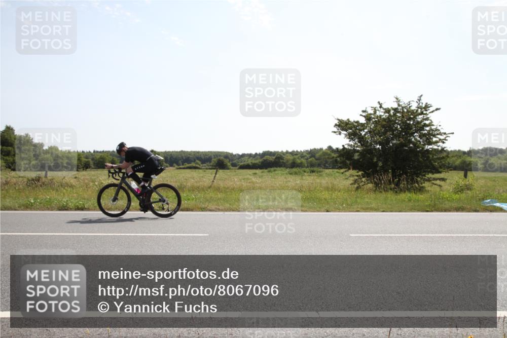 22.06.2025 - Viking Triathlon Yannick Fuchs http://msf.ph/oto/8067096 22.06.2025 11:06:37 Radfahren 148, 389, 419 meine-sportfotos.de