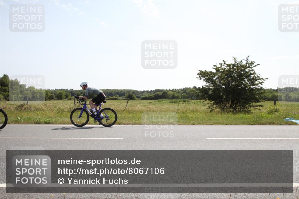 22.06.2025 - Viking Triathlon Yannick Fuchs http://msf.ph/oto/8067106 22.06.2025 11:06:49 Radfahren 41, 54, 194, 538, 624 meine-sportfotos.de