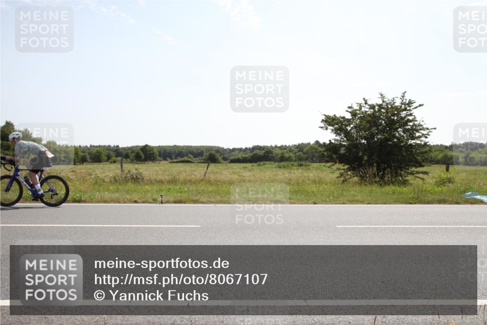 22.06.2025 - Viking Triathlon Yannick Fuchs http://msf.ph/oto/8067107 22.06.2025 11:06:49 Radfahren 41, 54, 194, 538, 624 meine-sportfotos.de