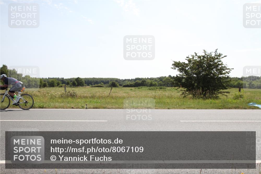 22.06.2025 - Viking Triathlon Yannick Fuchs http://msf.ph/oto/8067109 22.06.2025 11:06:52 Radfahren 238, 538 meine-sportfotos.de