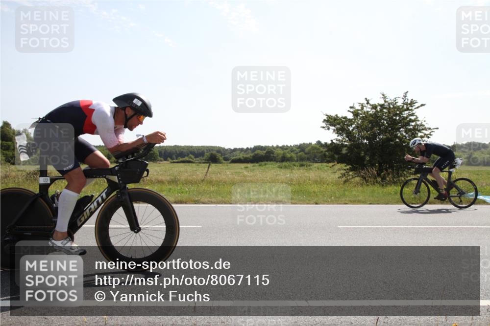 22.06.2025 - Viking Triathlon Yannick Fuchs http://msf.ph/oto/8067115 22.06.2025 11:07:23 Radfahren 122, 358, 526, 544, 617, 638 meine-sportfotos.de