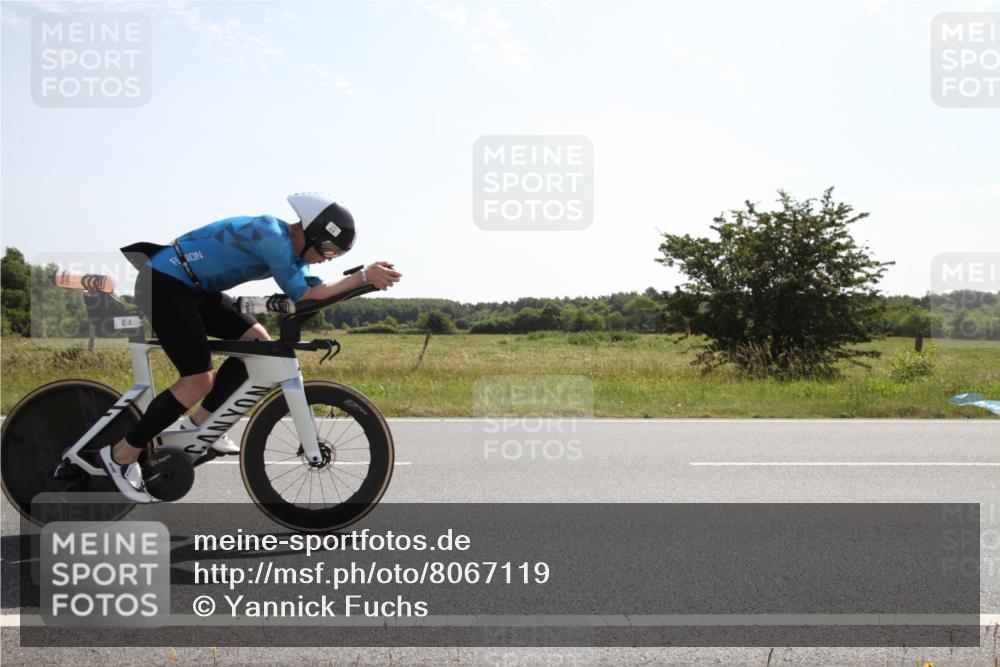 22.06.2025 - Viking Triathlon Yannick Fuchs http://msf.ph/oto/8067119 22.06.2025 11:07:27 Radfahren 414, 544, 617 meine-sportfotos.de