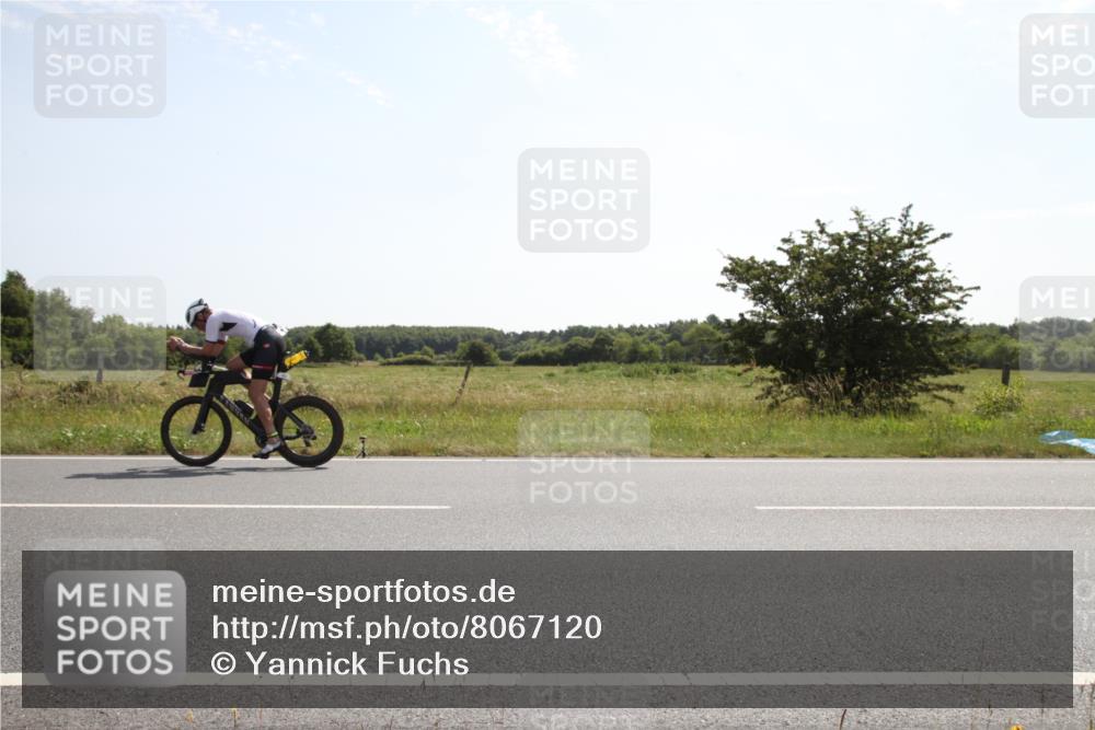 22.06.2025 - Viking Triathlon Yannick Fuchs http://msf.ph/oto/8067120 22.06.2025 11:07:32 Radfahren 128, 220, 450 meine-sportfotos.de