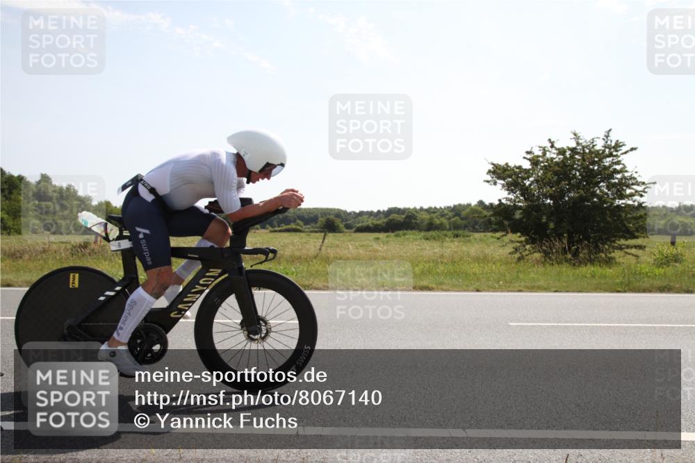 22.06.2025 - Viking Triathlon Yannick Fuchs http://msf.ph/oto/8067140 22.06.2025 11:08:20 Radfahren 6, 45, 65, 460 meine-sportfotos.de