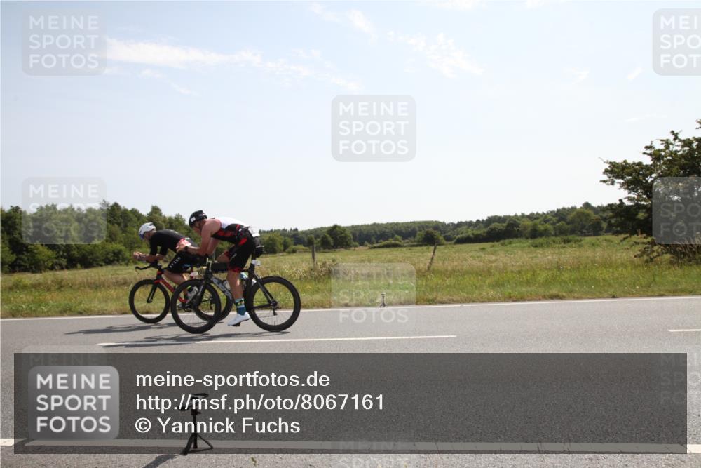 22.06.2025 - Viking Triathlon Yannick Fuchs http://msf.ph/oto/8067161 22.06.2025 11:09:11 Radfahren 15, 66, 159, 186, 272, 327, 447, 627 meine-sportfotos.de