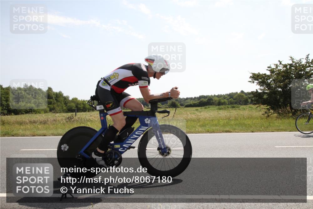 22.06.2025 - Viking Triathlon Yannick Fuchs http://msf.ph/oto/8067180 22.06.2025 11:09:36 Radfahren 145, 176, 368, 423 meine-sportfotos.de