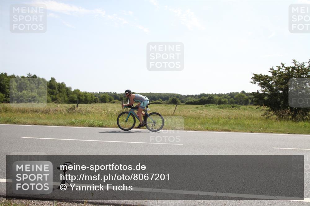 22.06.2025 - Viking Triathlon Yannick Fuchs http://msf.ph/oto/8067201 22.06.2025 11:08:34 Radfahren 282, 465 meine-sportfotos.de