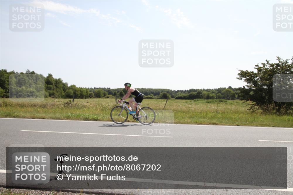 22.06.2025 - Viking Triathlon Yannick Fuchs http://msf.ph/oto/8067202 22.06.2025 11:08:35 Radfahren 282, 465 meine-sportfotos.de