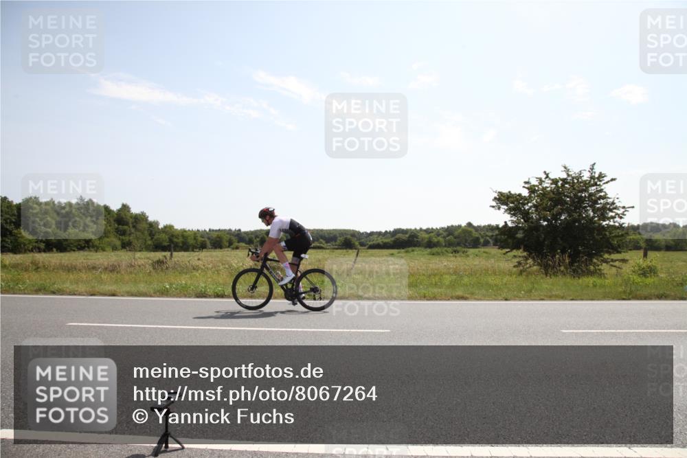22.06.2025 - Viking Triathlon Yannick Fuchs http://msf.ph/oto/8067264 22.06.2025 11:11:19 Radfahren 55, 108, 123, 219, 288, 493, 606, 650 meine-sportfotos.de