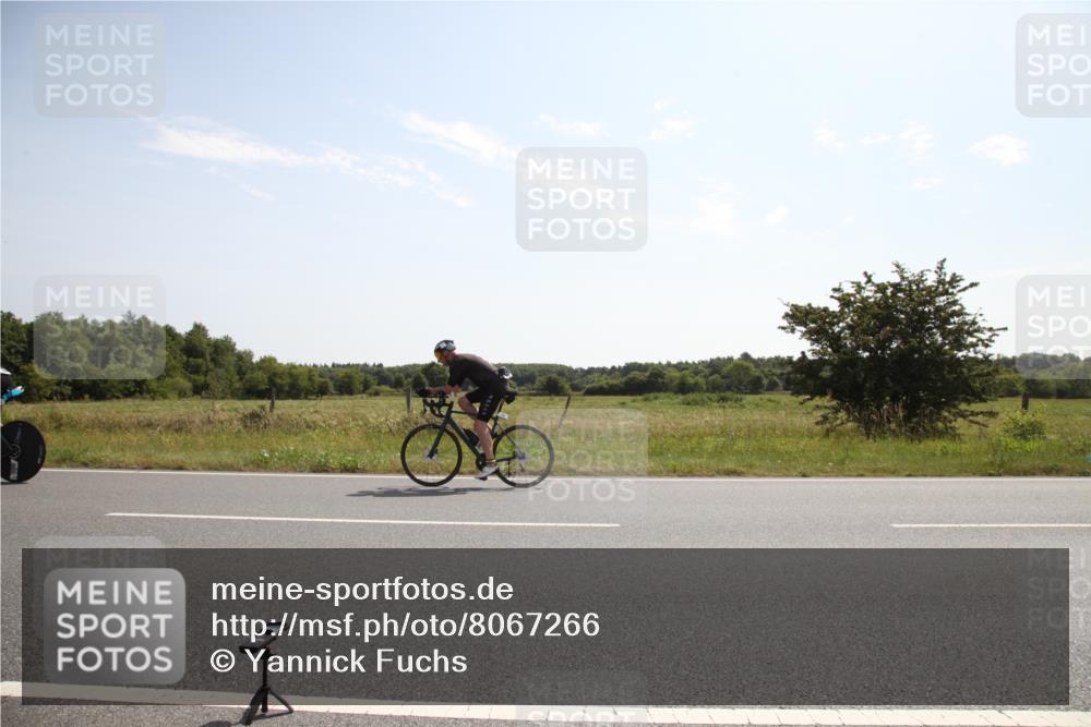 22.06.2025 - Viking Triathlon Yannick Fuchs http://msf.ph/oto/8067266 22.06.2025 11:11:21 Radfahren 55, 108, 123, 219, 249, 606, 650 meine-sportfotos.de