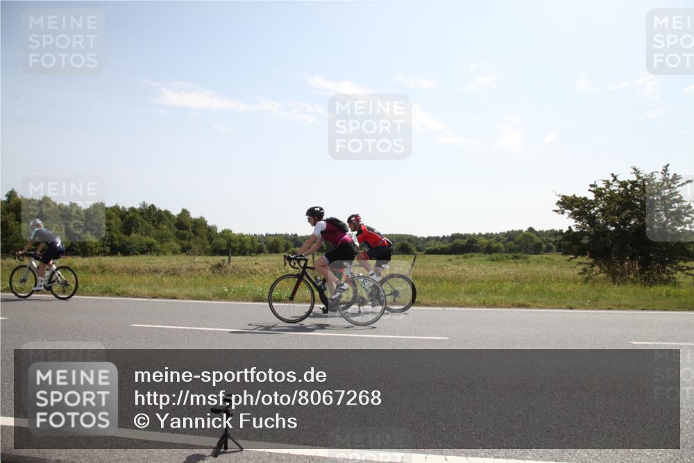 22.06.2025 - Viking Triathlon Yannick Fuchs http://msf.ph/oto/8067268 22.06.2025 11:11:24 Radfahren 123, 249, 410, 650 meine-sportfotos.de