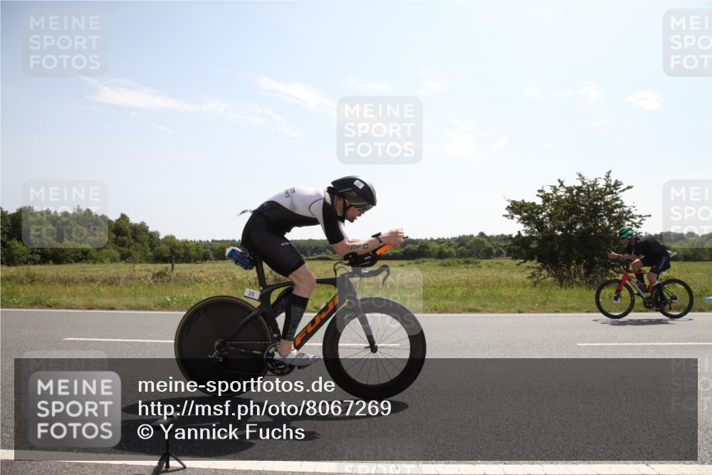 22.06.2025 - Viking Triathlon Yannick Fuchs http://msf.ph/oto/8067269 22.06.2025 11:11:29 Radfahren 310, 410, 480 meine-sportfotos.de