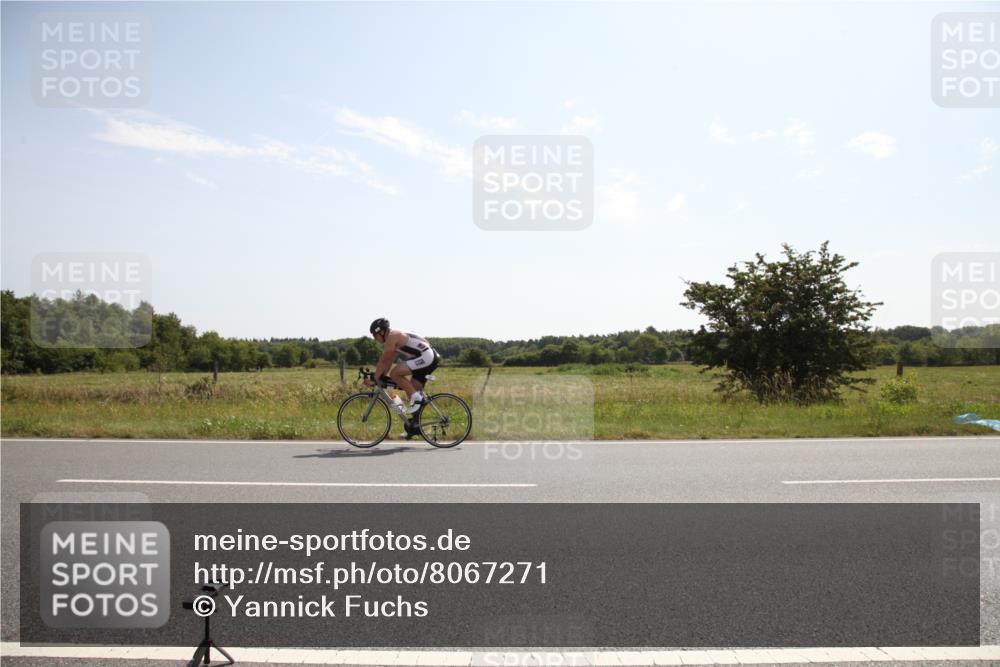 22.06.2025 - Viking Triathlon Yannick Fuchs http://msf.ph/oto/8067271 22.06.2025 11:11:31 Radfahren 310, 410, 480, 501 meine-sportfotos.de