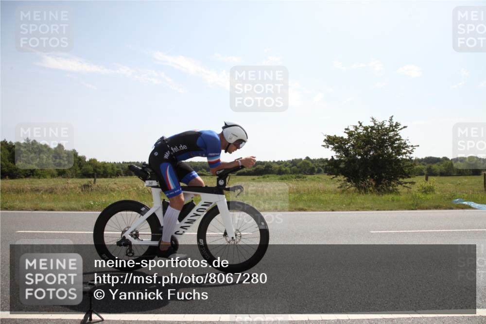 22.06.2025 - Viking Triathlon Yannick Fuchs http://msf.ph/oto/8067280 22.06.2025 11:11:53 Radfahren 3, 347 meine-sportfotos.de