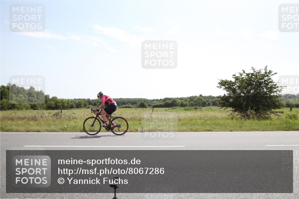 22.06.2025 - Viking Triathlon Yannick Fuchs http://msf.ph/oto/8067286 22.06.2025 11:12:18 Radfahren 496, 615 meine-sportfotos.de