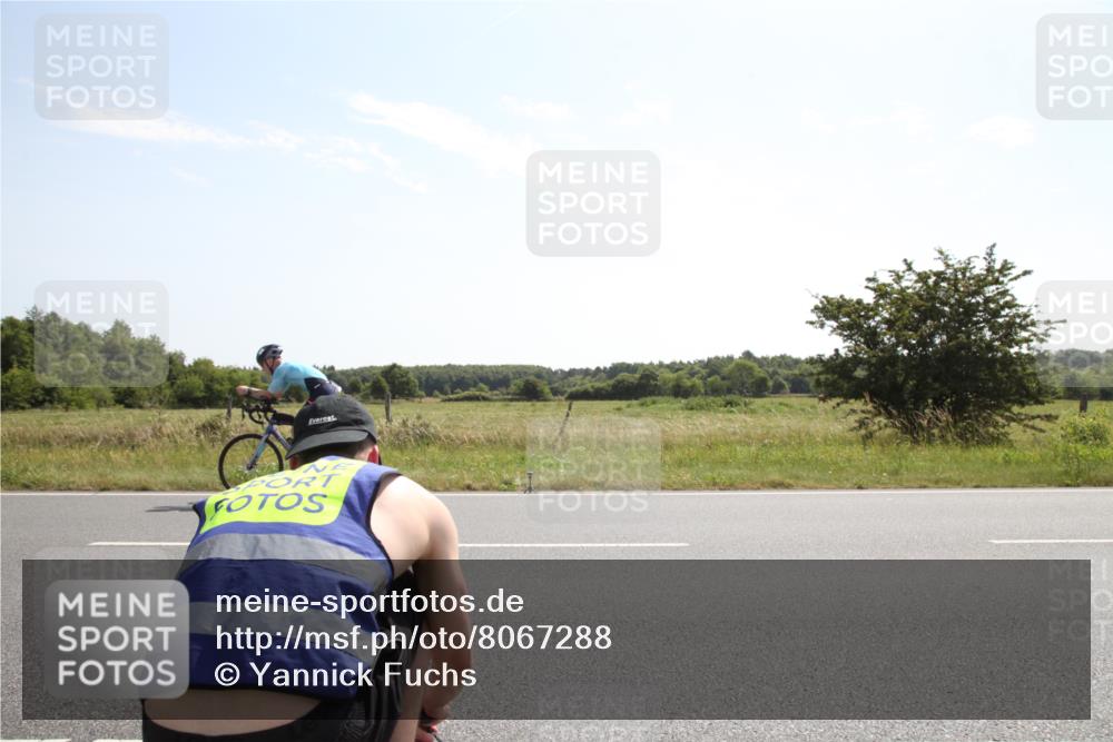 22.06.2025 - Viking Triathlon Yannick Fuchs http://msf.ph/oto/8067288 22.06.2025 11:12:26 Radfahren 68, 103, 342, 479 meine-sportfotos.de