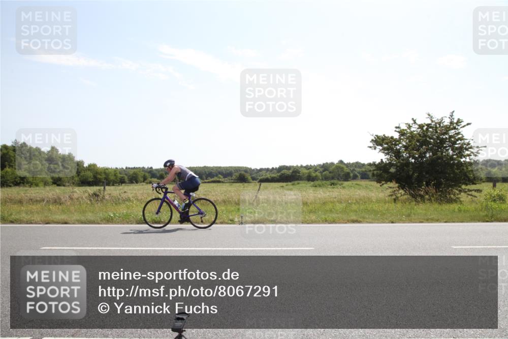 22.06.2025 - Viking Triathlon Yannick Fuchs http://msf.ph/oto/8067291 22.06.2025 11:12:51 Radfahren 133, 362 meine-sportfotos.de
