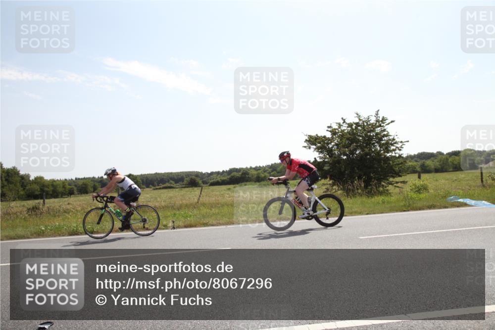 22.06.2025 - Viking Triathlon Yannick Fuchs http://msf.ph/oto/8067296 22.06.2025 11:13:27 Radfahren 39, 356, 633 meine-sportfotos.de