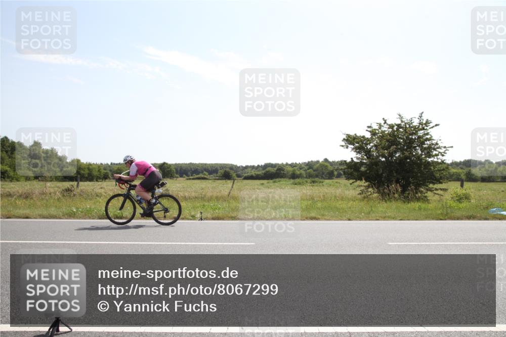 22.06.2025 - Viking Triathlon Yannick Fuchs http://msf.ph/oto/8067299 22.06.2025 11:13:51 Radfahren 503 meine-sportfotos.de