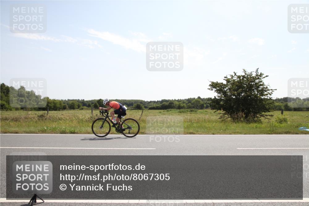 22.06.2025 - Viking Triathlon Yannick Fuchs http://msf.ph/oto/8067305 22.06.2025 11:14:07 Radfahren 130, 223 meine-sportfotos.de