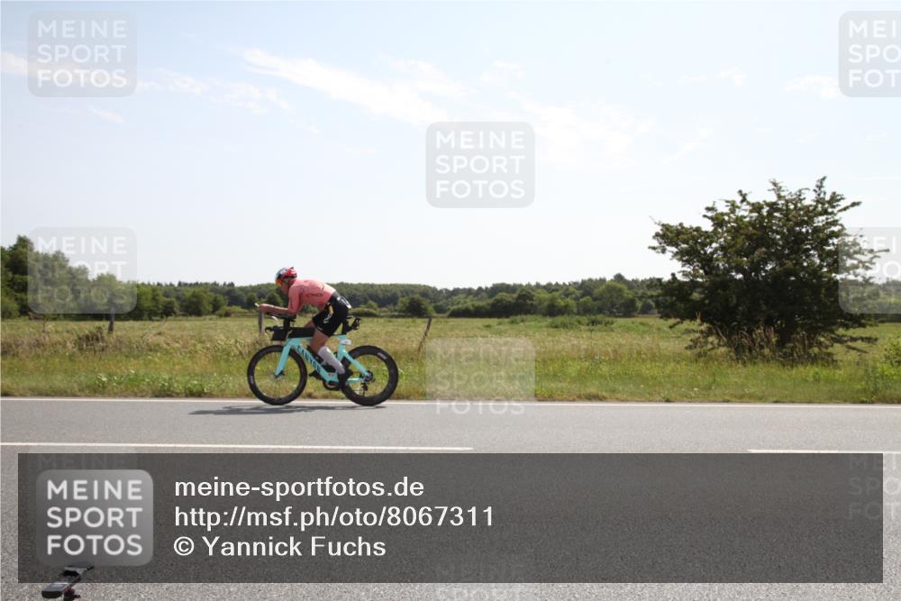 22.06.2025 - Viking Triathlon Yannick Fuchs http://msf.ph/oto/8067311 22.06.2025 11:14:23 Radfahren 8, 64, 173, 203, 311, 340, 467 meine-sportfotos.de
