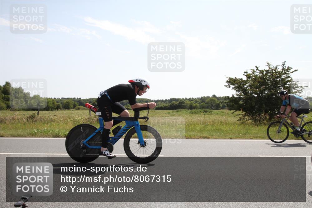 22.06.2025 - Viking Triathlon Yannick Fuchs http://msf.ph/oto/8067315 22.06.2025 11:14:25 Radfahren 8, 64, 173, 203, 237, 311, 340, 467 meine-sportfotos.de