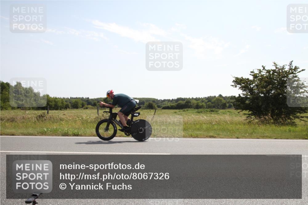 22.06.2025 - Viking Triathlon Yannick Fuchs http://msf.ph/oto/8067326 22.06.2025 11:14:53 Radfahren 36, 84, 341, 425 meine-sportfotos.de