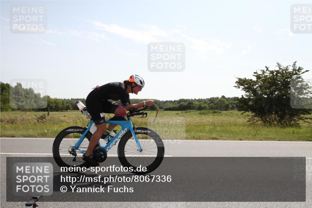 22.06.2025 - Viking Triathlon Yannick Fuchs http://msf.ph/oto/8067336 22.06.2025 11:15:10 Radfahren 12, 132, 285, 555, 616 meine-sportfotos.de