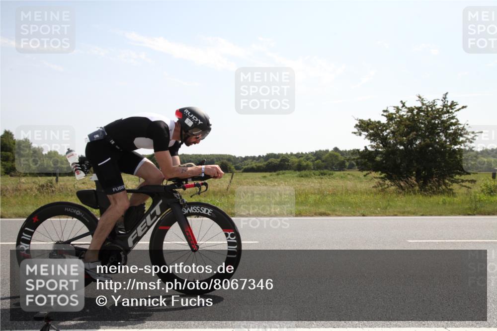 22.06.2025 - Viking Triathlon Yannick Fuchs http://msf.ph/oto/8067346 22.06.2025 11:15:36 Radfahren 7, 609 meine-sportfotos.de