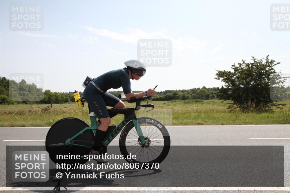 22.06.2025 - Viking Triathlon Yannick Fuchs http://msf.ph/oto/8067370 22.06.2025 11:16:24 Radfahren 184, 317, 446, 452, 605 meine-sportfotos.de